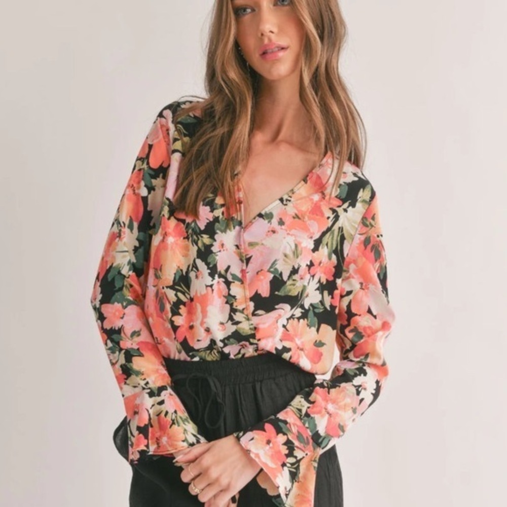 Sage The Label Scenic Beauty Surplice Floral Bodysuit Size Small - NWT